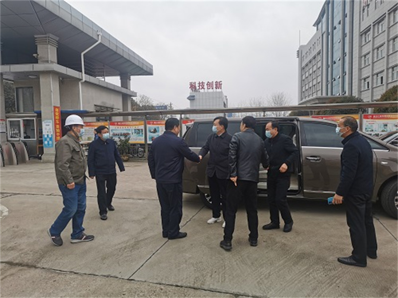 市人大常委會(huì)黨組書(shū)記、主任一行到湖北江南公司調(diào)研工作