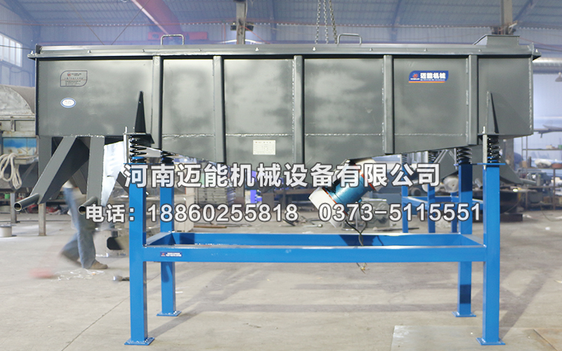 湖州市525-4P碳化硅直線(xiàn)振動(dòng)篩已發(fā)貨，請(qǐng)張經(jīng)理注意查收！